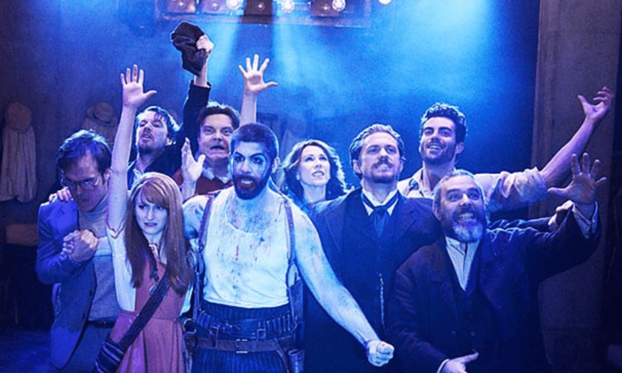 Мюзикл 16. Ассасин театр. The Grinning man Musical London.